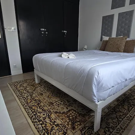 Lägenhet Freedom Surf House Four Bedroom Upstairs Villa Serra d'El-Rei